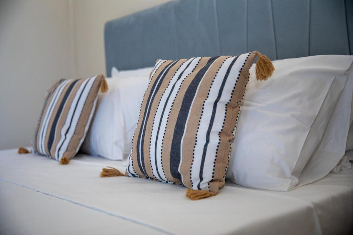 Artemis Suite Agia Marina  Exterior photo