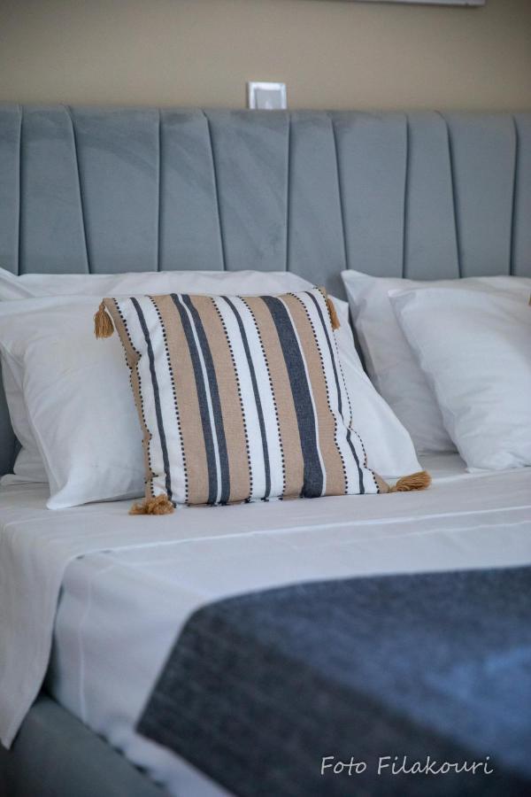 Artemis Suite Agia Marina  Exterior photo