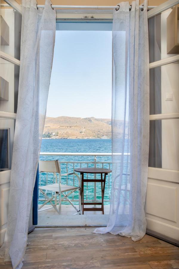 Artemis Suite Agia Marina  Exterior photo