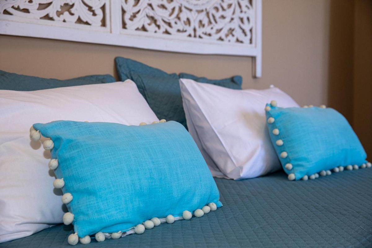 Artemis Suite Agia Marina  Exterior photo