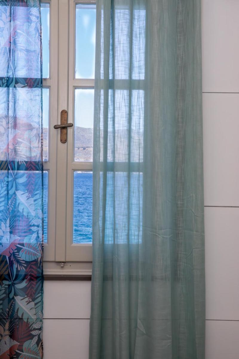Artemis Suite Agia Marina  Exterior photo