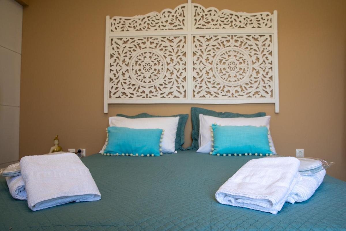 Artemis Suite Agia Marina  Exterior photo
